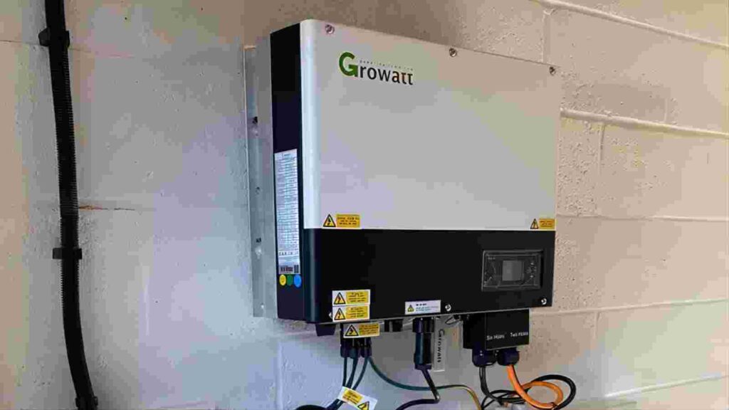 Hybrid Solar Inverter