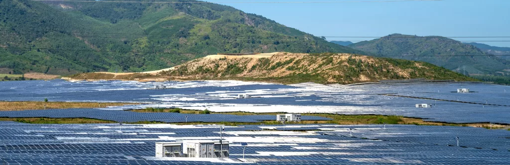 La capacidad solar fotovoltaica de la UE supera los 334 GW y la cuota de las renovables alcanza el 47,3