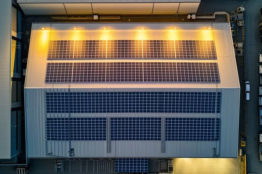 Industrial rooftop solar installation scenario, demonstrating roof space utilization and PV system layout